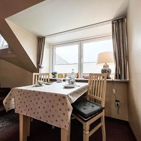 Apartment Solbeck Im Kaepitaenshaus Andresen *